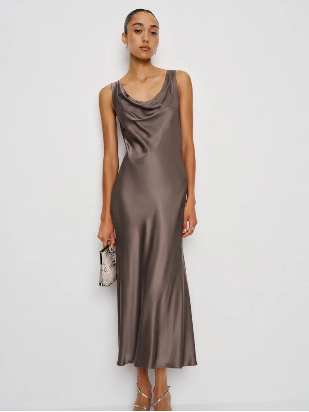 REFORMATION BRYN SILK DRESS - Picture 5 of 12